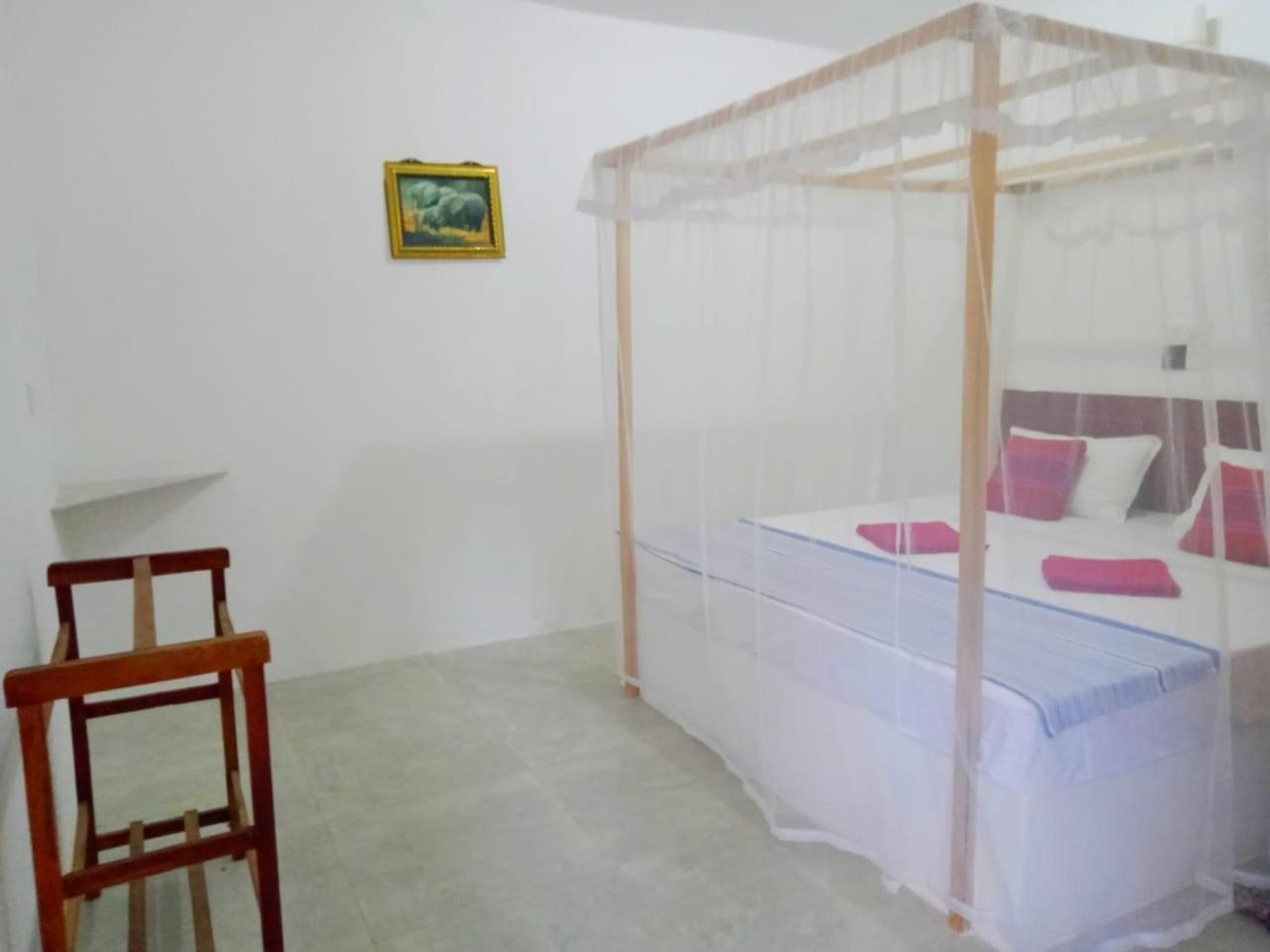 Arachchi Guest House มิริสซา ภายนอก รูปภาพ