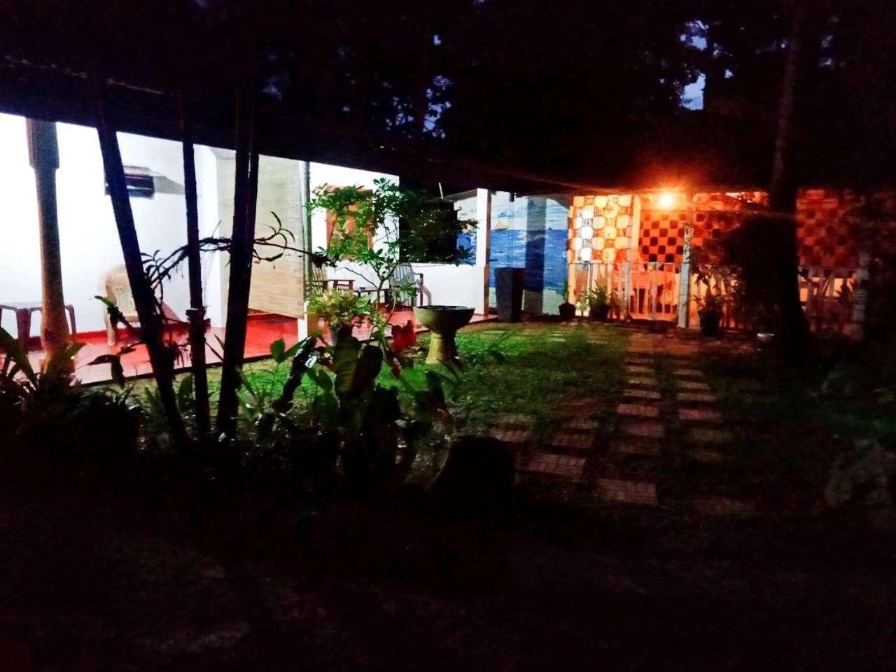 Arachchi Guest House มิริสซา ภายนอก รูปภาพ